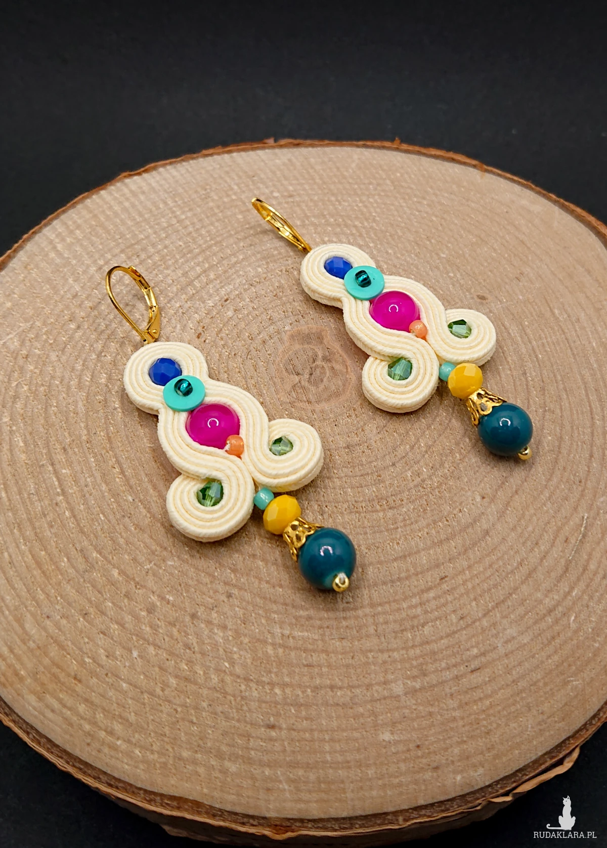 Waniliowo-kolorowe kolczyki sutasz